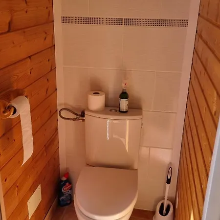 Indépendant Dans Un Traditionnel Apartamento Ban-sur-Meurthe-Clefcy