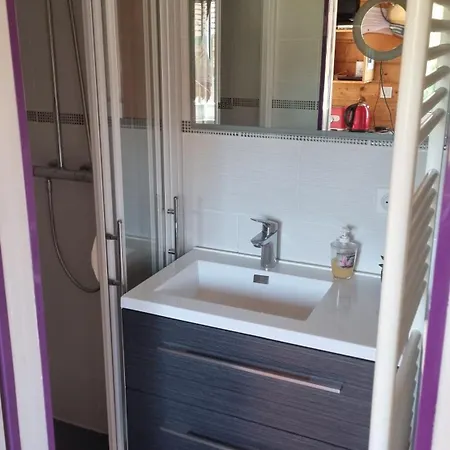 Indépendant Dans Un Traditionnel Apartamento